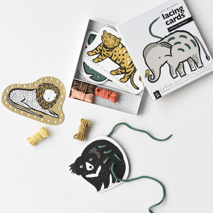 Cartes à lacer - Animaux de la jungle par Wee Gallery - Jeux éducatifs et loisirs | Jourès